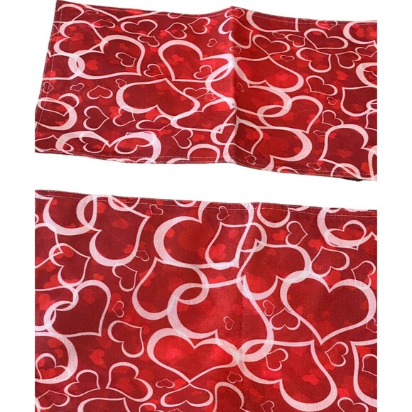 Two Red White Intertwined Hearts Placemats Valentine Day Love 17.5 x 12 Decorati - Picture 2 of 6